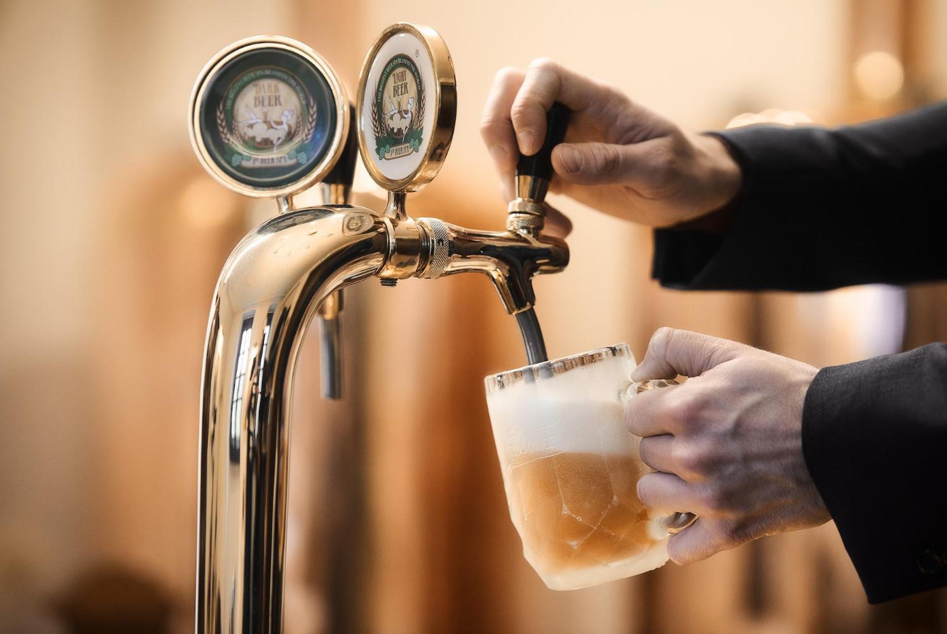 Spa Beerland Chateaux - U Zlate Hrusky / At Golden Pear Prag Exteriör bild